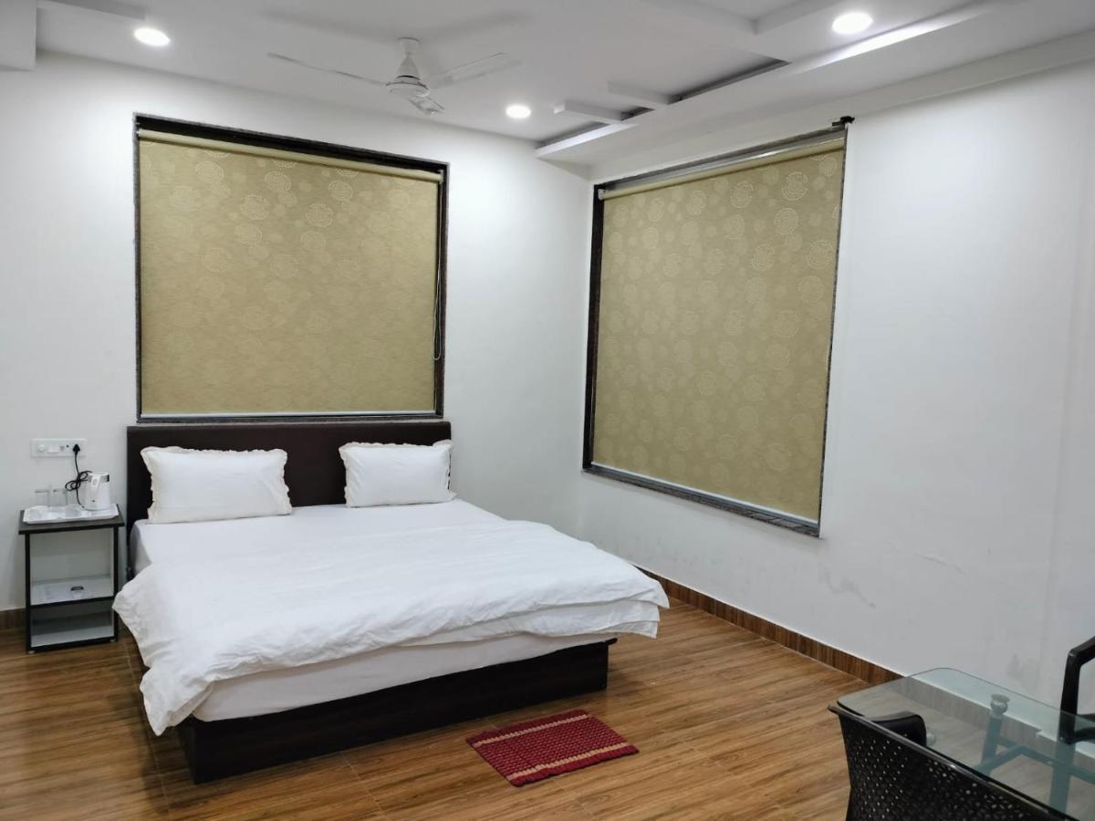 Hotel Satkar International Chhindwāra Dış mekan fotoğraf